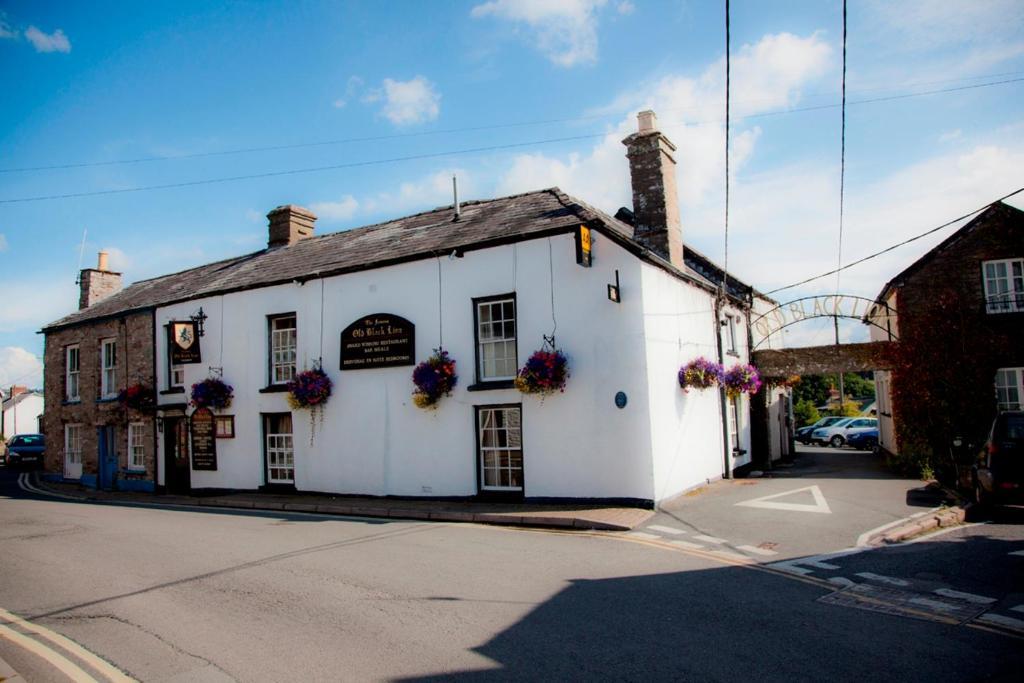 The Old Black Lion Hay-On-Wye Exteriör bild
